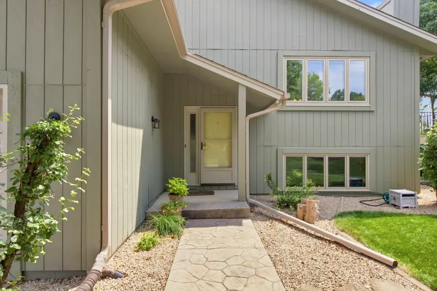 10277 Tarn Circle, Eden Prairie, MN 55347 - #2