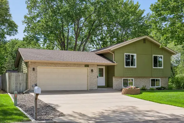 6281 Cavell Avenue N, Brooklyn Park, MN 55428