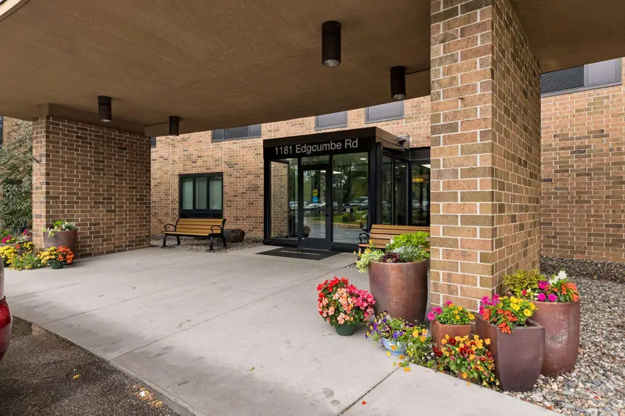 1181 Edgcumbe Road #1515, Saint Paul, MN 55105 - #2