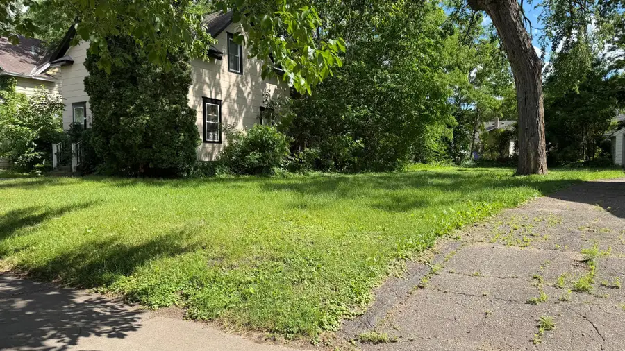 13xx Hewitt Avenue, Saint Paul, MN 55104 - #3