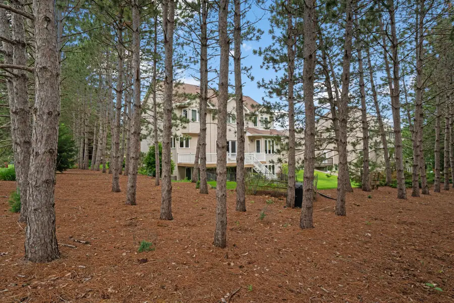 8197 Drexel Court, Eden Prairie, MN 55347 - #3