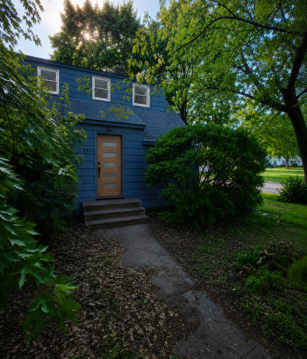 4431 James Avenue N, Minneapolis, MN 55412
