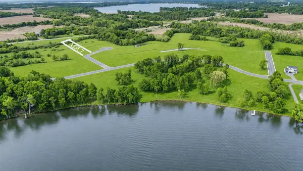 1370 Lake John Circle, Annandale, MN 55302