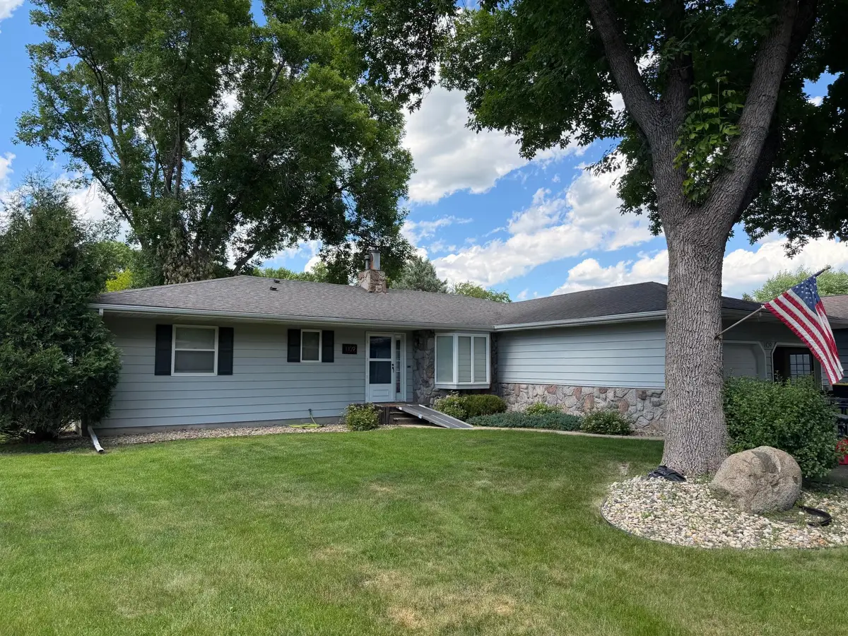 1109 Jefferson Avenue, Marshall, MN 56258 - #1