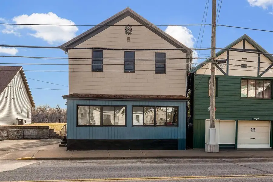 39 N Shore Drive, Fountain City, WI 54629 - #2