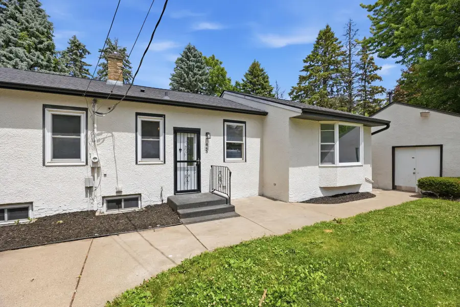 445 Lark Avenue E, Maplewood, MN 55117 - #3