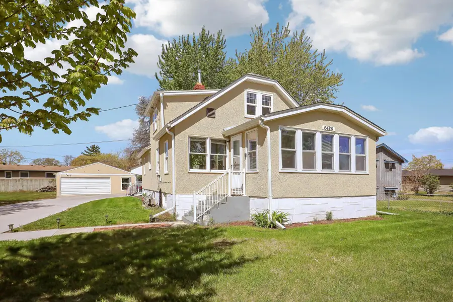 6425 Fremont Avenue N, Brooklyn Center, MN 55430 - #2