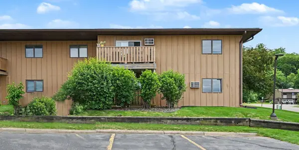125 Kingswood Drive #1D, Red Wing, MN 55066