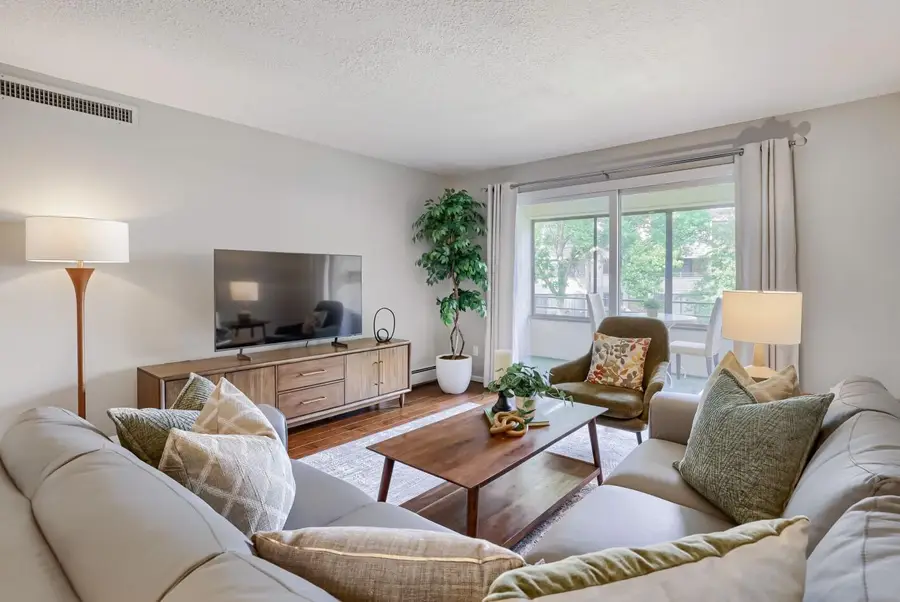 10600 43rd Avenue N #202, Plymouth, MN 55442 - #2