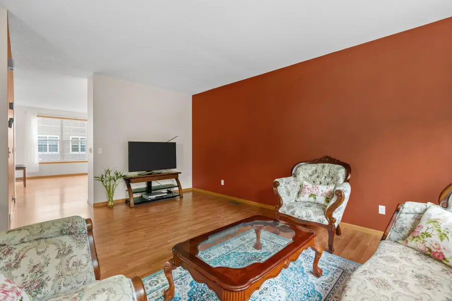 1778 Riverside Drive, Shakopee, MN 55379 - #3