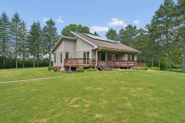 2296 180th Avenue, Saint Croix Falls, WI 54024