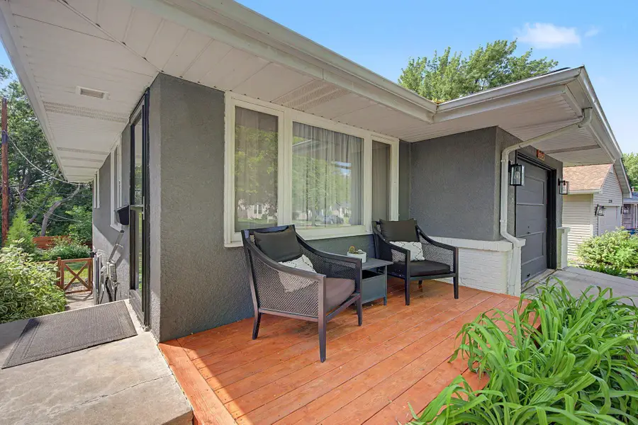 2725 Parkview Boulevard, Robbinsdale, MN 55422 - #2