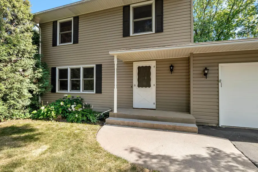 2679 16th Terrace Nw, New Brighton, MN 55112 - #3