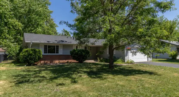 991 Cortland Drive, Apple Valley, MN 55124