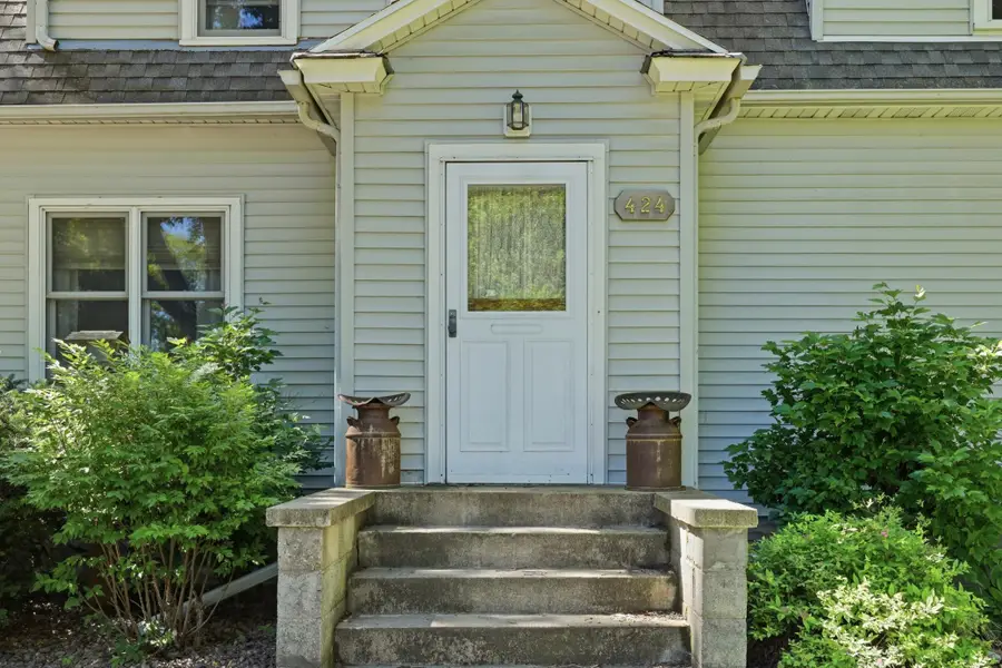 424 E 11th Street, Gibbon, MN 55335 - #3