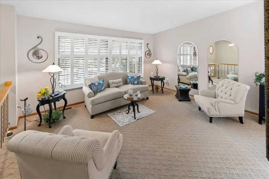 4602 1/2 Penkwe Way, Eagan, MN 55122 - #3