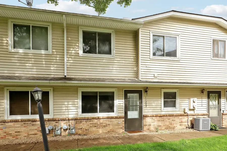 11309 Hanson Boulevard Nw, Coon Rapids, MN 55433 - #2