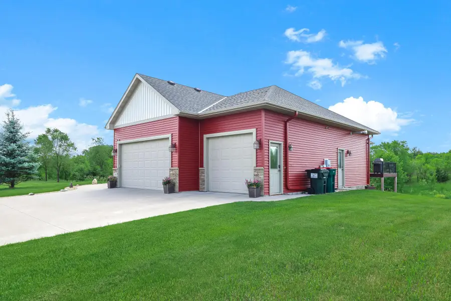 2423 Jewel Street, Saint Augusta, MN 56301 - #2