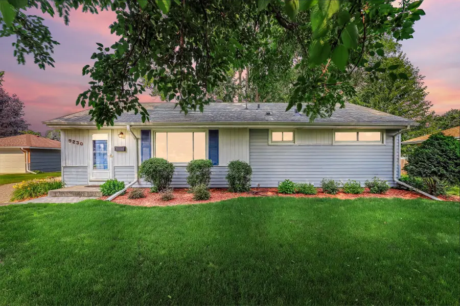 9230 Clinton Avenue S, Bloomington, MN 55420 - #3