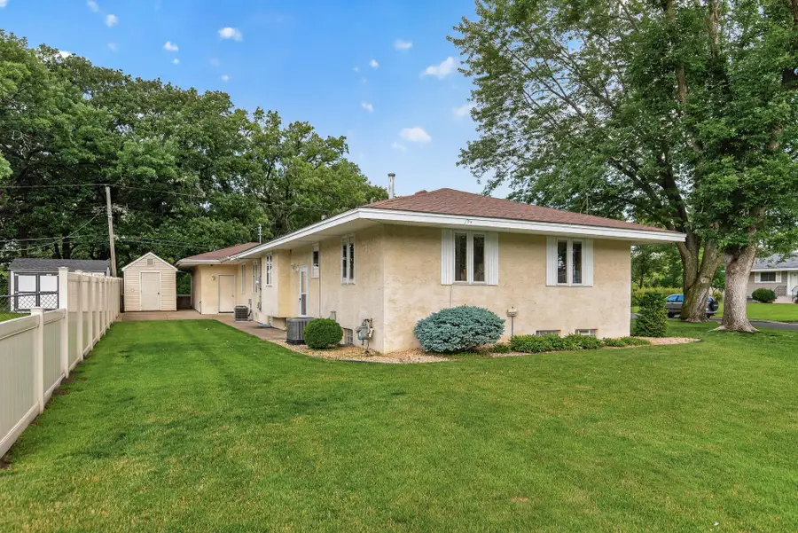 194 69th Avenue Ne, Fridley, MN 55432 - #3
