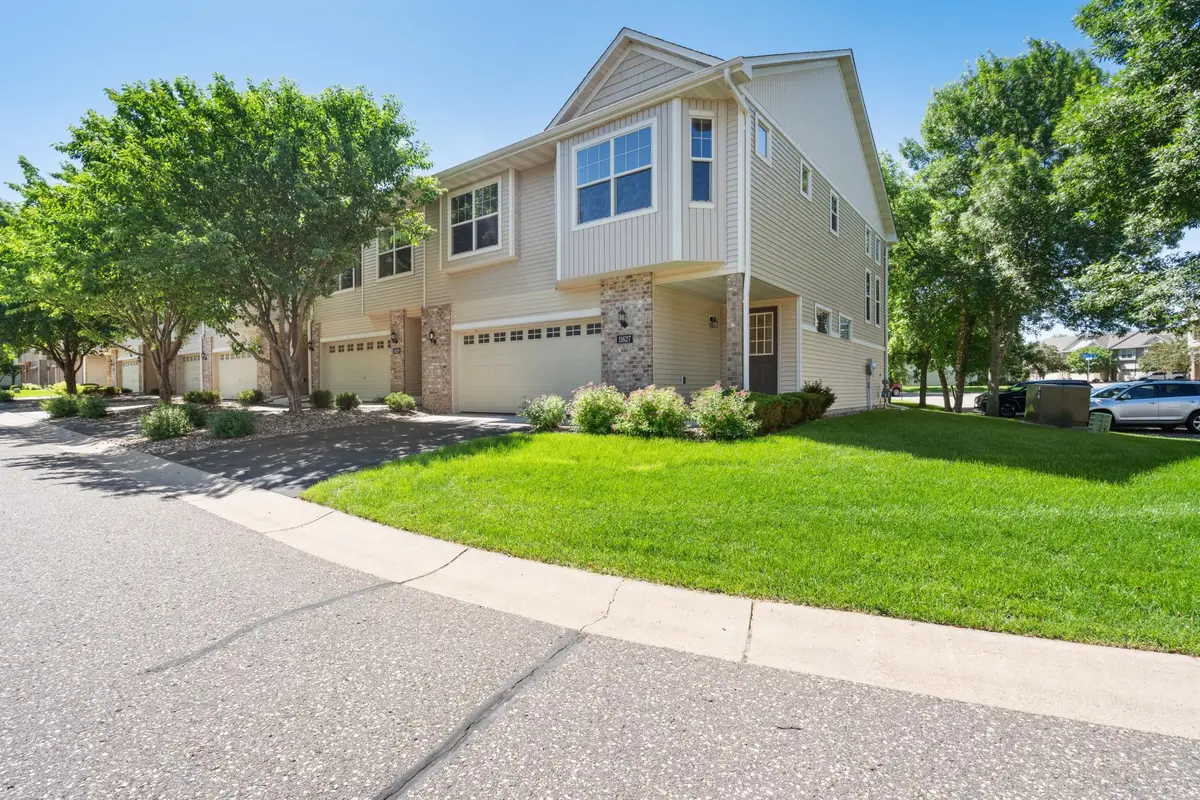 11627 Prospect Curve, Woodbury, MN 55129 - #1