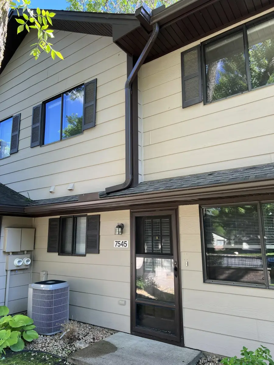 7545 Villa Court, Eden Prairie, MN 55346 - #2