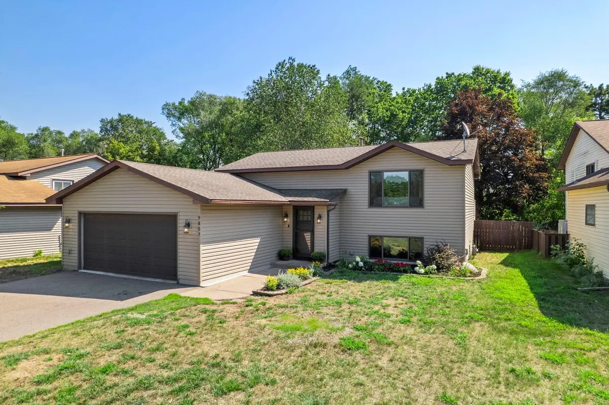 9807 Heath Avenue S, Cottage Grove, MN 55016 - #1
