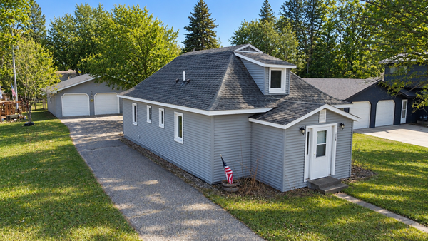 118 Tousley Avenue N, New York Mills, MN 56567