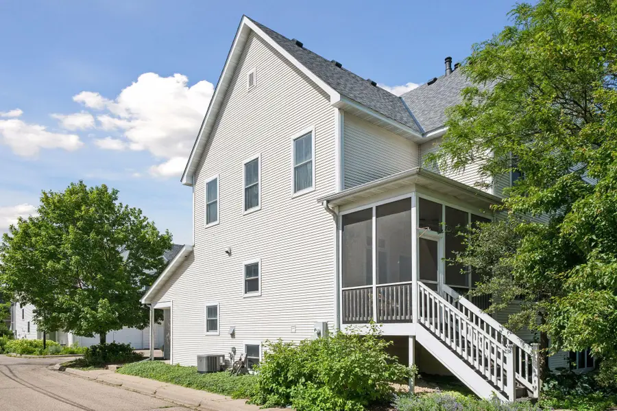 2433 Columbus Court, Minneapolis, MN 55404 - #2