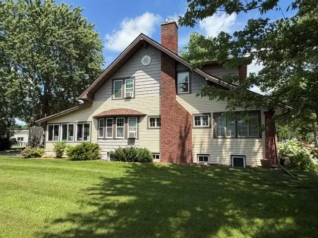 611 N Marshall Avenue, Litchfield, MN 55355 - #2