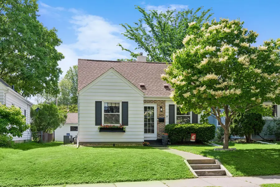 3206 Mckinley Street Ne, Minneapolis, MN 55418 - #2
