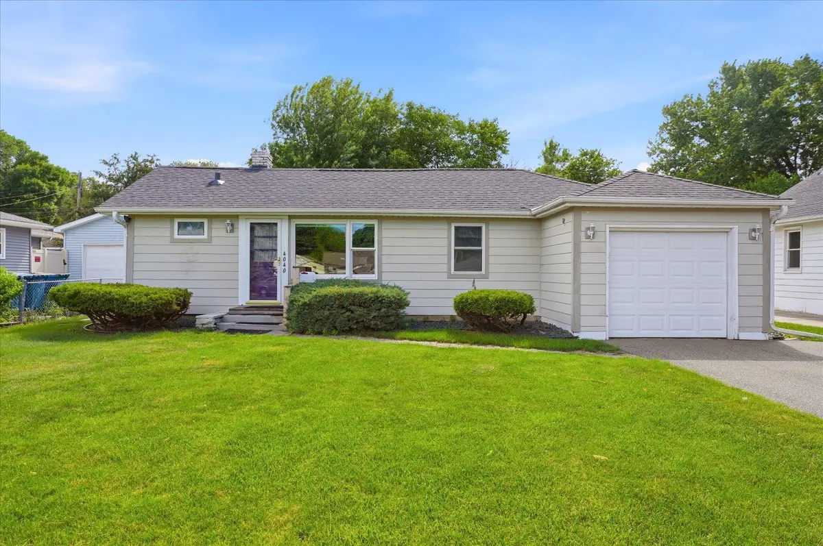 4040 Adair Avenue N, Robbinsdale, MN 55422 - #1