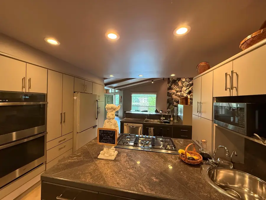 1794 26th Avenue Nw, New Brighton, MN 55112 - #2