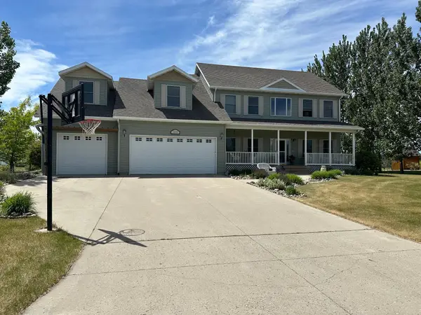 3618 49th Street N, Reile's Acres, ND 58102