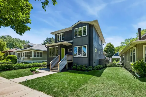1740 Palace Avenue, Saint Paul, MN 55105
