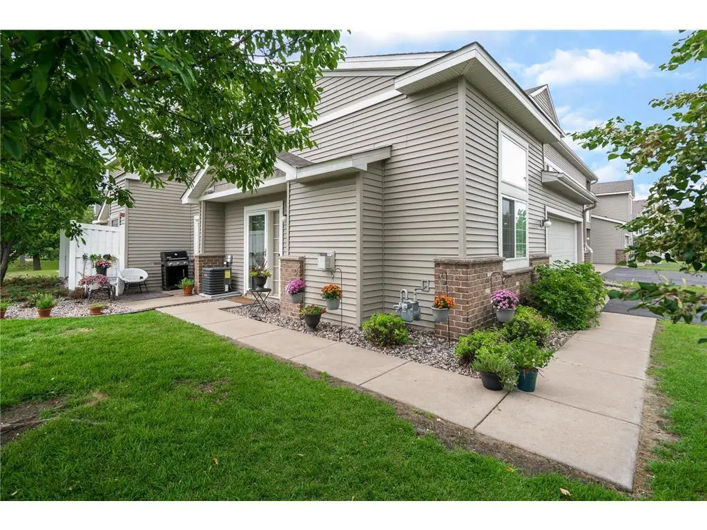 5035 Garland Lane N #5035E, Plymouth, MN 55446 - #1