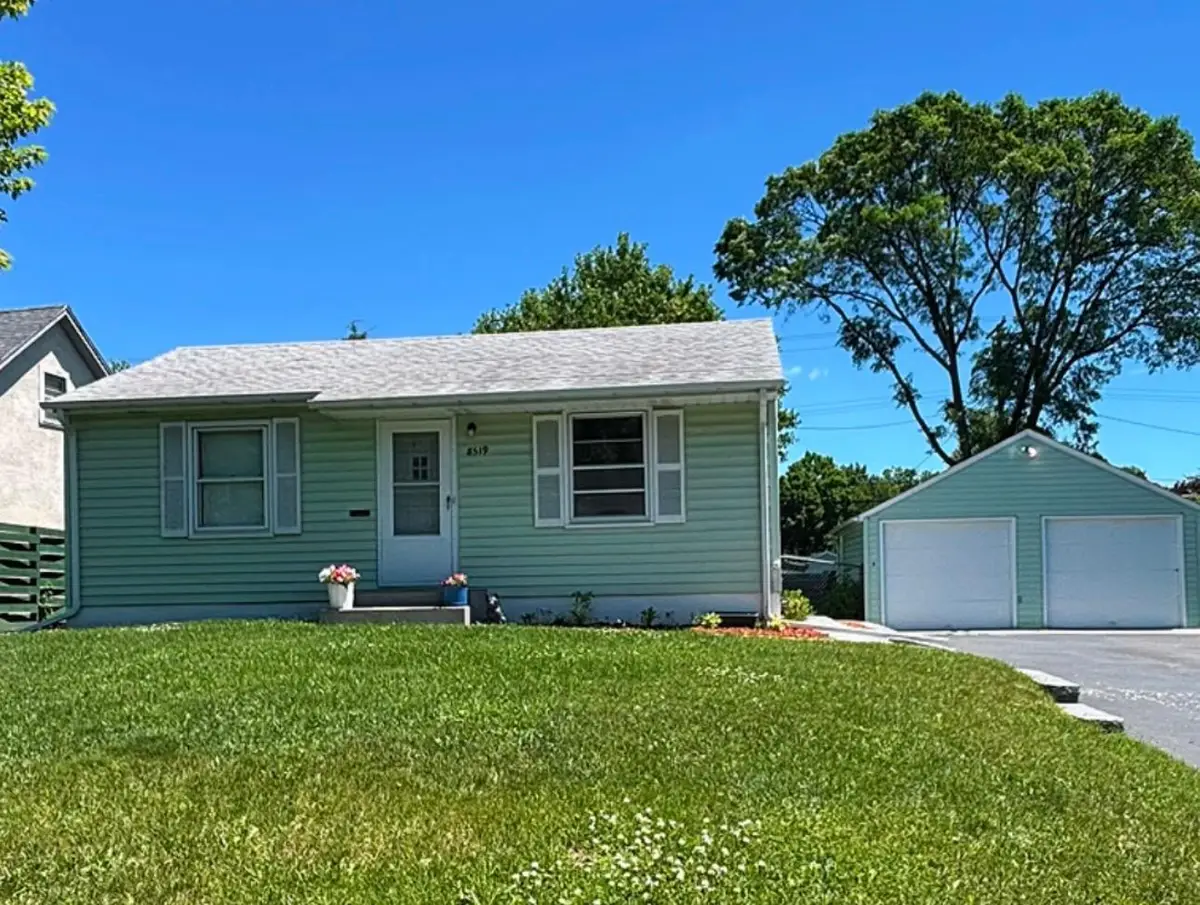 8519 Stevens Avenue S, Bloomington, MN 55420 - #1