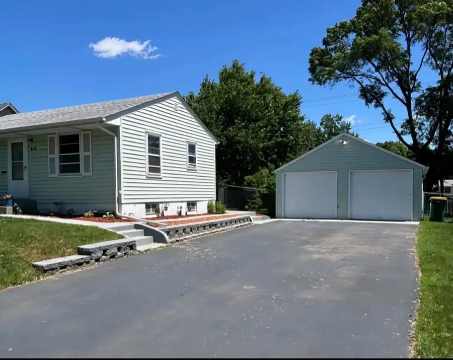 8519 Stevens Avenue S, Bloomington, MN 55420 - #2