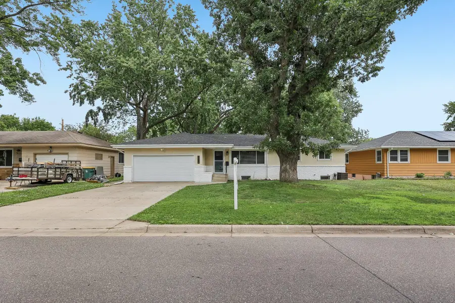 5518 Regent Avenue N, Crystal, MN 55429 - #3