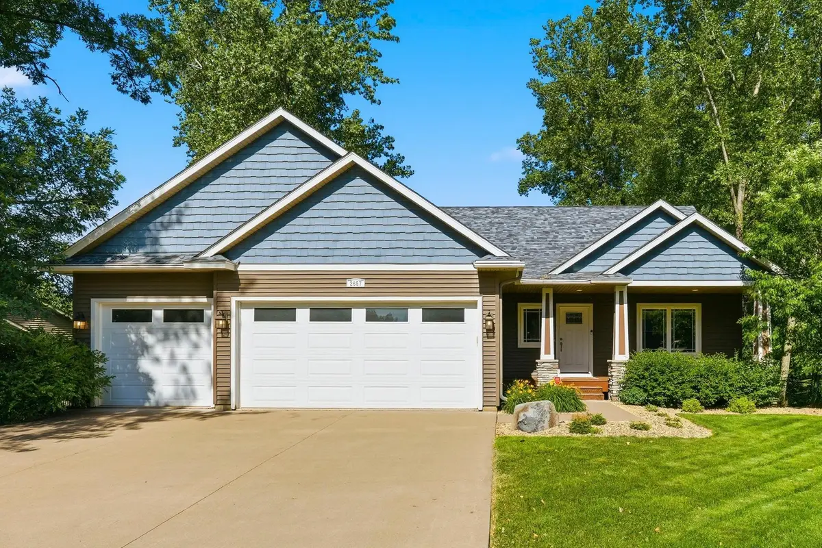 2657 Goodview Avenue N, Oakdale, MN 55128 - #1