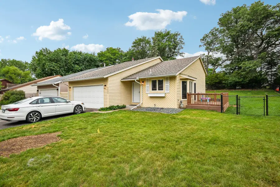 5595 Albert Street, Shoreview, MN 55126 - #2