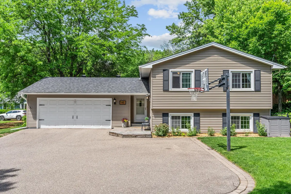 1180 Lake Lucy Road, Chanhassen, MN 55317 - #1