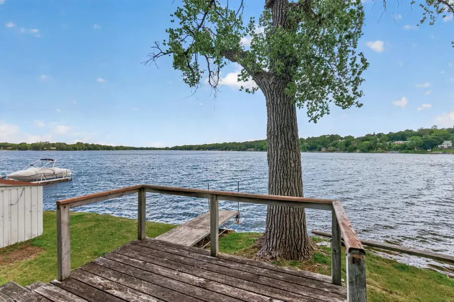 450 W Horseshoe Drive, Shoreview, MN 55126 - #2