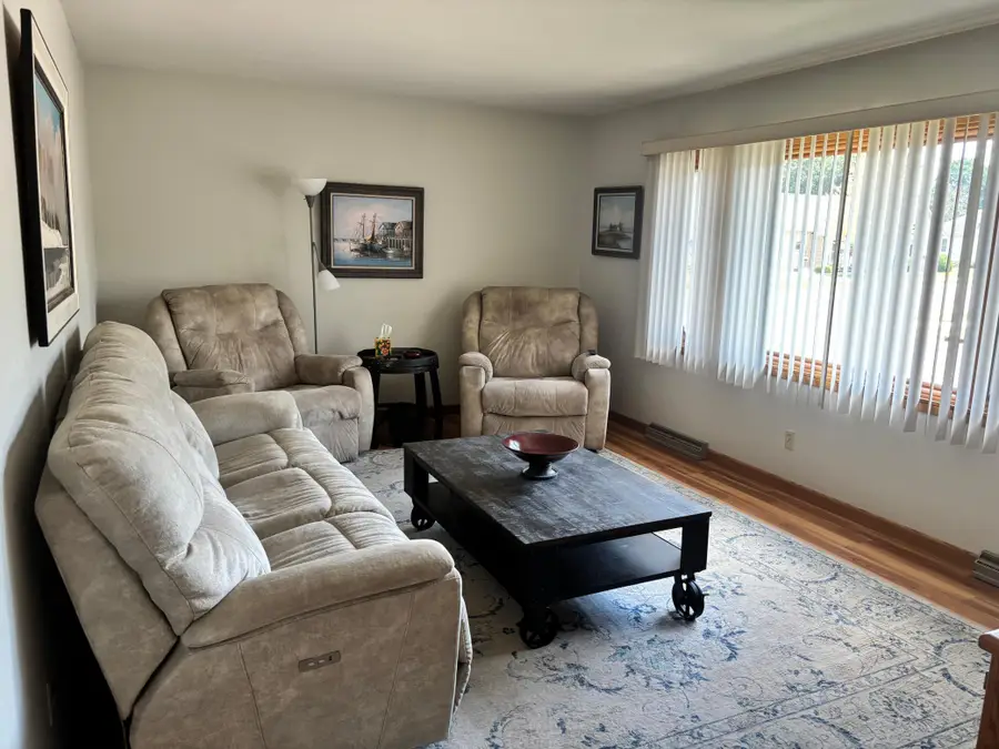1101 N North Avenue, Fairmont, MN 56031 - #2