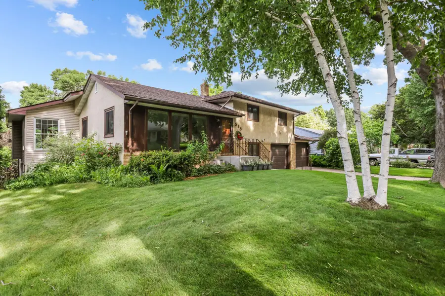 518 12th Avenue Nw, New Brighton, MN 55112 - #2