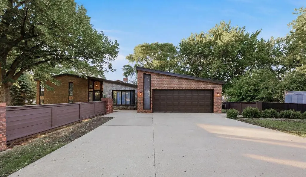 415 14th Avenue N, Fargo, ND 58102 - #1