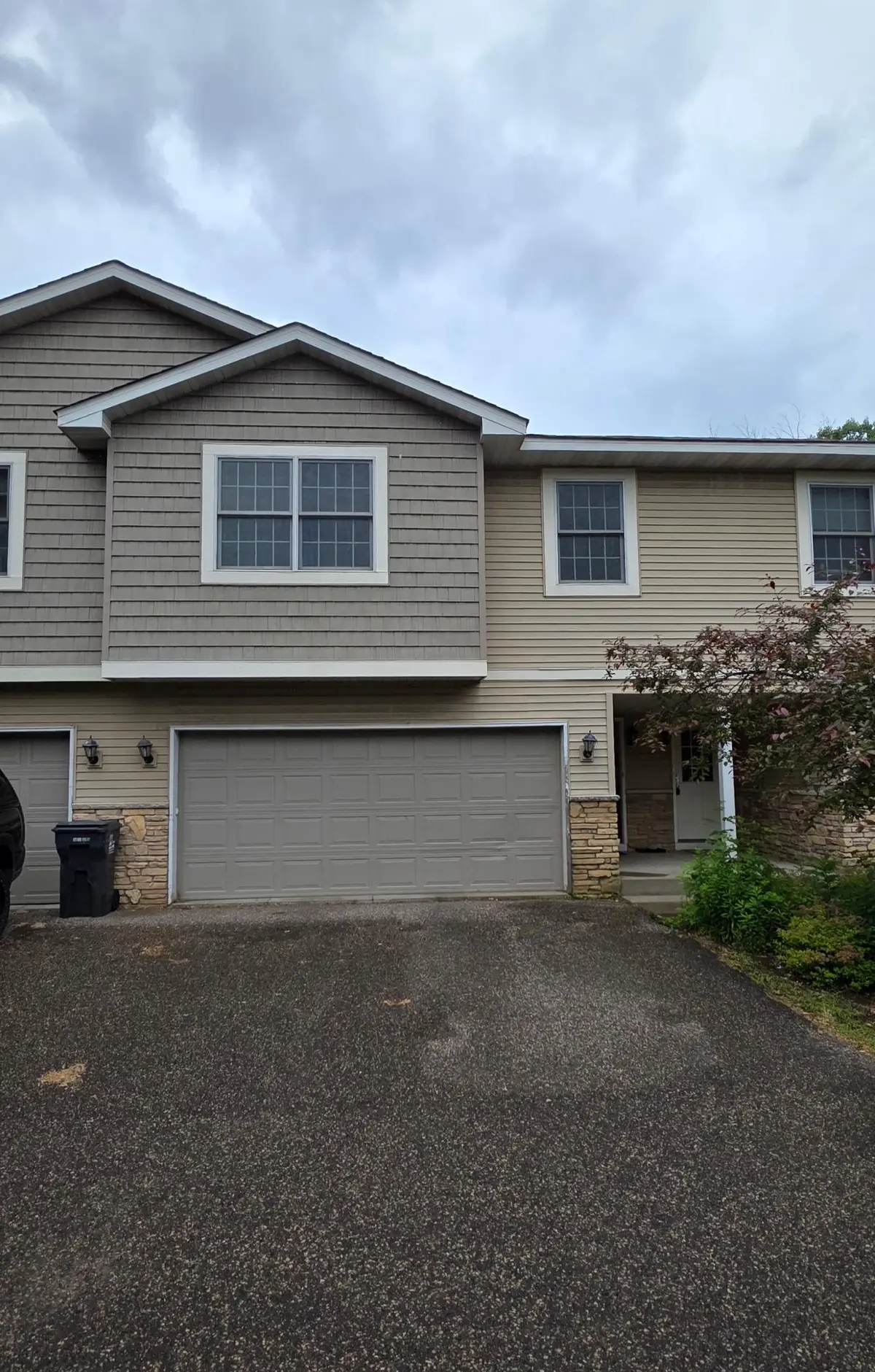1875 Garden Way, Saint Paul, MN 55119 - #1