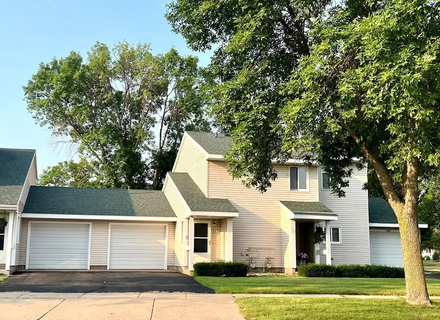 2525 Stockinger Drive, Saint Cloud, MN 56303 - #2