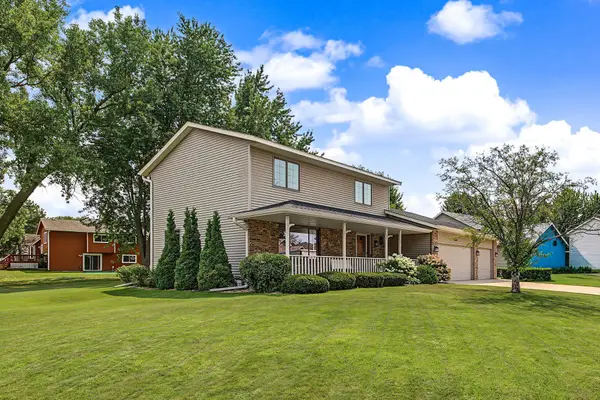 16205 Logarto Lane, Lakeville, MN 55044