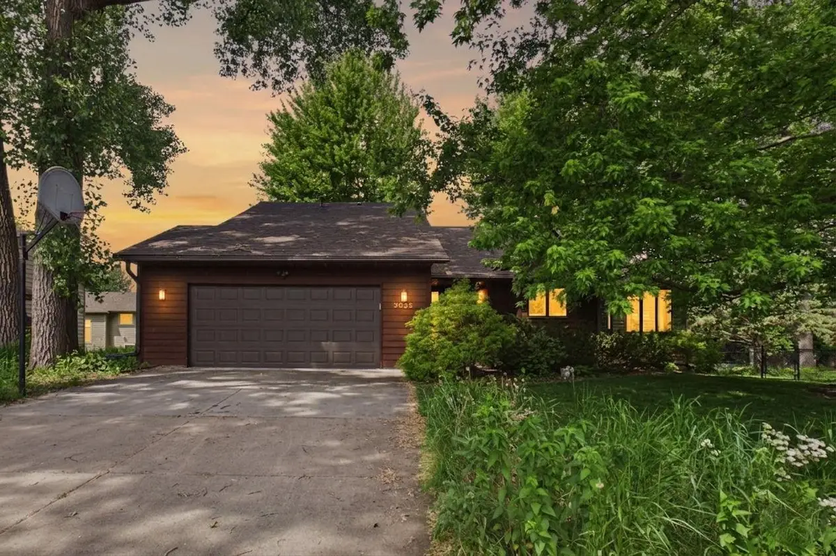 3025 Thunder Bay Road, Little Canada, MN 55117 - #1